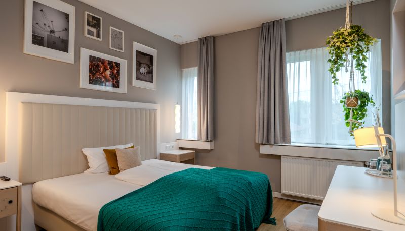 Standardzimmer (Doppel) - Vienna House by Wyndham Frankfurt South