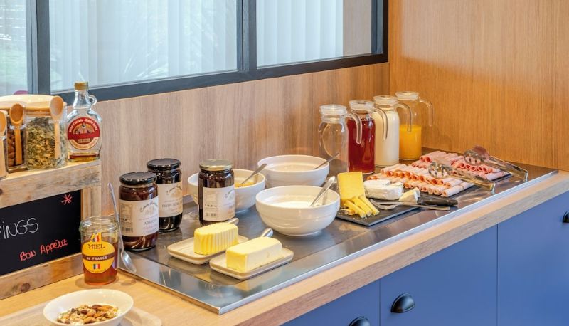 インフォメーションセンター - ibis Styles Bordeaux Lormont