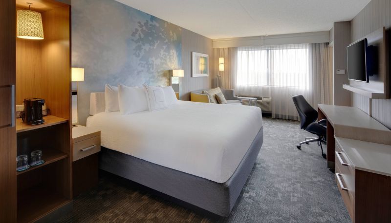 Camera - Courtyard by Marriott Austin-University Area