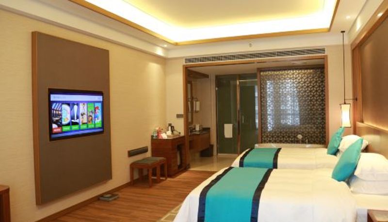 Chambre - Rowin Grand Hotel