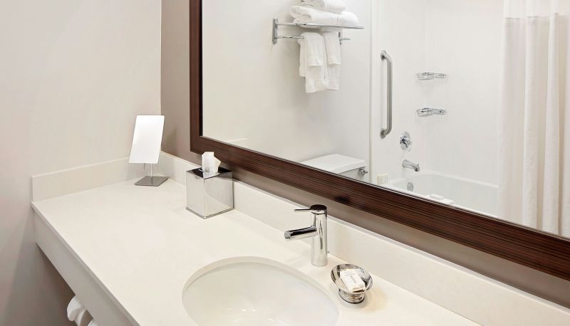 Room - Courtyard by Marriott Fort Lauderdale North-Cypress Creek