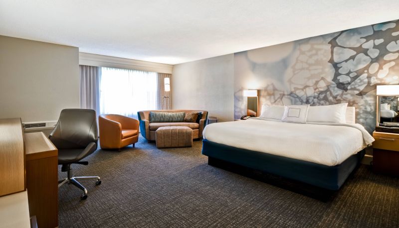 Room - Courtyard by Marriott Cape Cod Hyannis