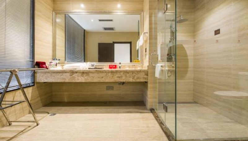 Zimmer - Minghua Hotel Aksu Tianbai Fashion Shopping Center Xinglong Underground Street Branch