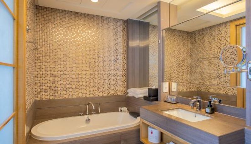 Zimmer - Grand Skylight International Hote Nanchang (Honggutan Bayi Bridge Branch)