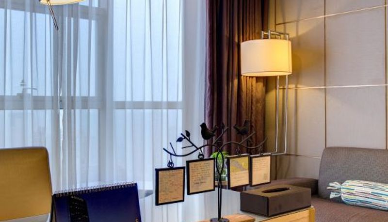 Zimmer - Grand Skylight International Hote Nanchang (Honggutan Bayi Bridge Branch)