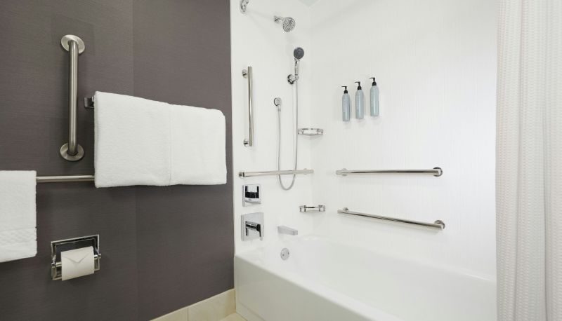 Camera - Courtyard by Marriott Poughkeepsie