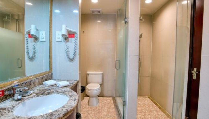 Camera - Fulitai International Hotel