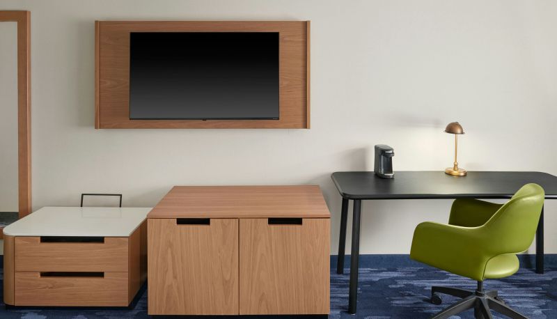 Room - Fairfield Inn and Suites by Marriott Detroit Farmington Hills