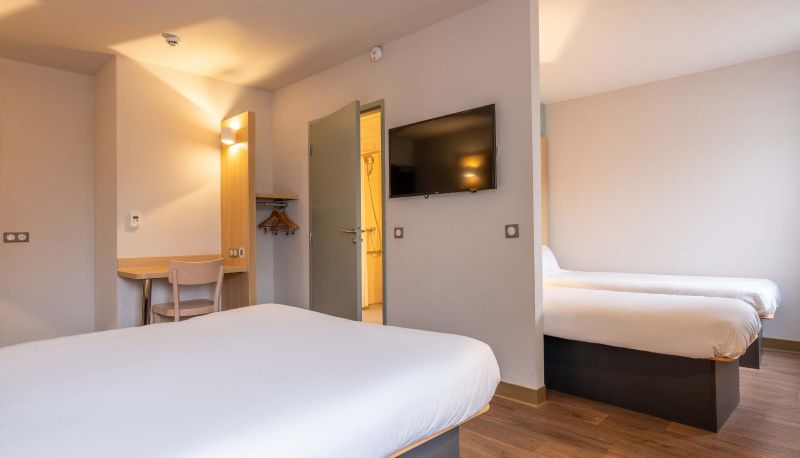 Informacje - B&B HOTEL Annemasse Saint-Cergues 3 étoiles