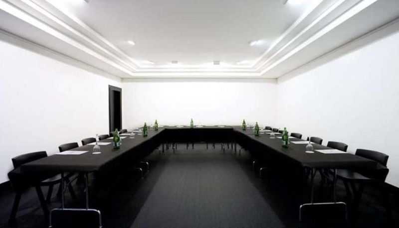 Centre d'affaires - CLARIN