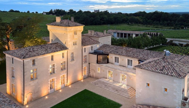 Info - Château Lafaurie-Peyraguey Hôtel & Restaurant LALIQUE