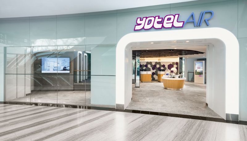 インフォメーションセンター - YOTELAIR Singapore Changi Airport
