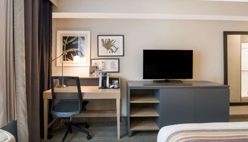 Zimmer - Country Inn & Suites by Radisson Wichita East KS
