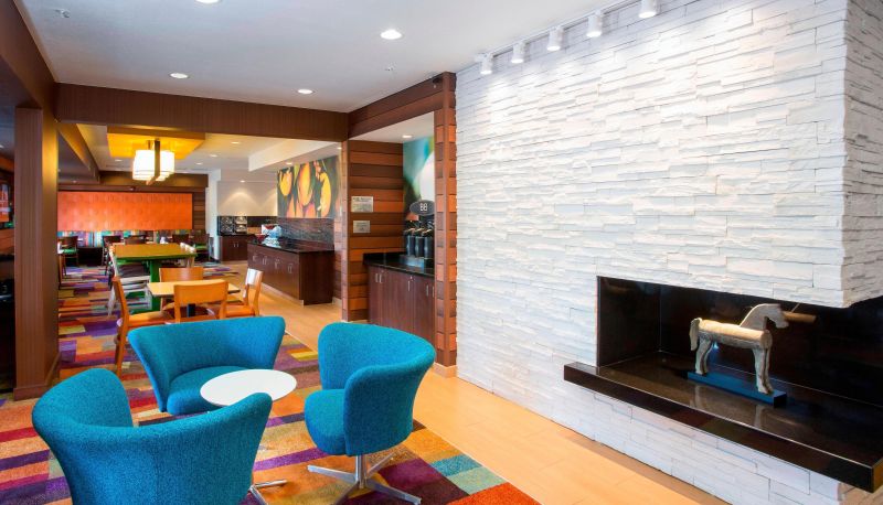 Sala - Fairfield Inn and Suites by Marriott Terre Haute