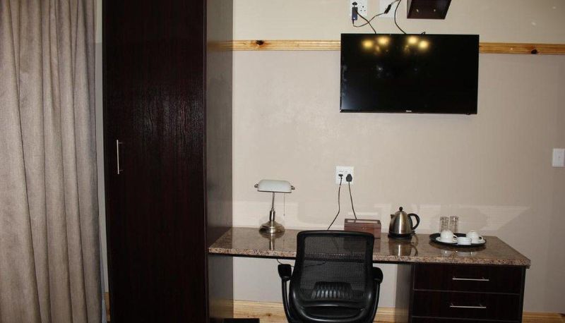 Zimmer - Halfway House