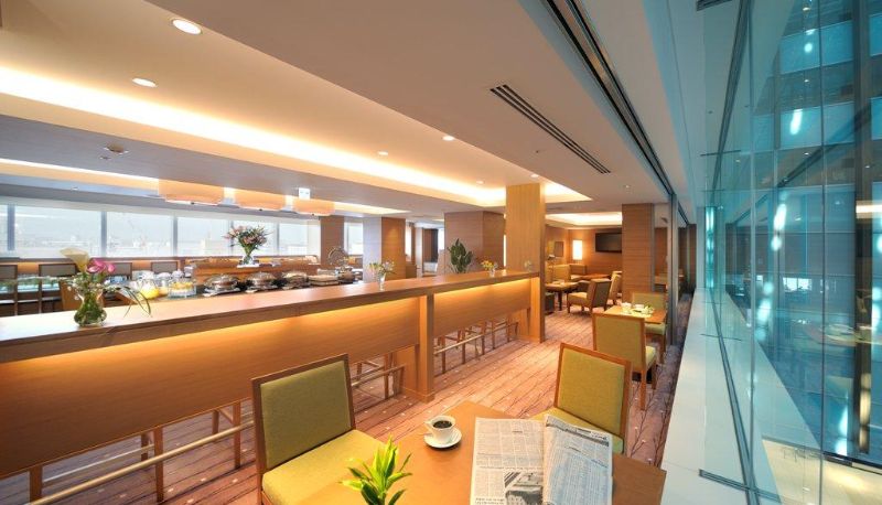 Bar - al Wathba Desert Resort and Spa