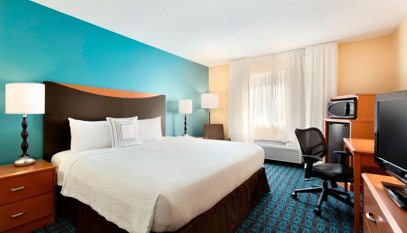 Zimmer - Fairfield Inn and Suites by Marriott Midland