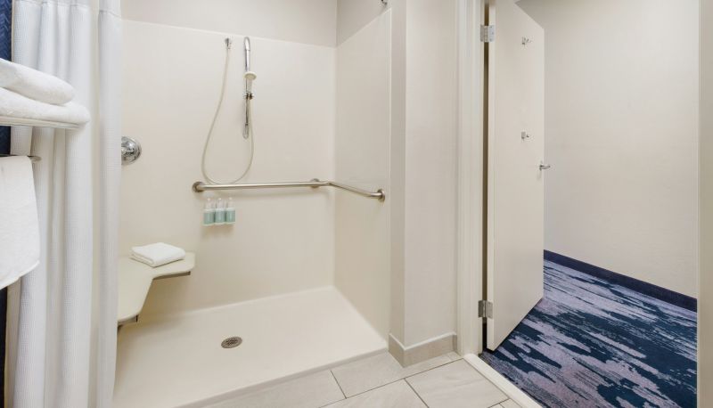 Room - Fairfield Inn by Marriott Philadelphia Airport