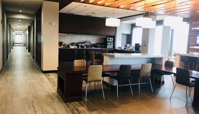 Restaurant - Wingate by Wyndham Kamloops