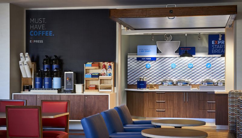 Restaurant - Holiday Inn Express & Suites KINGFISHER by IHG
