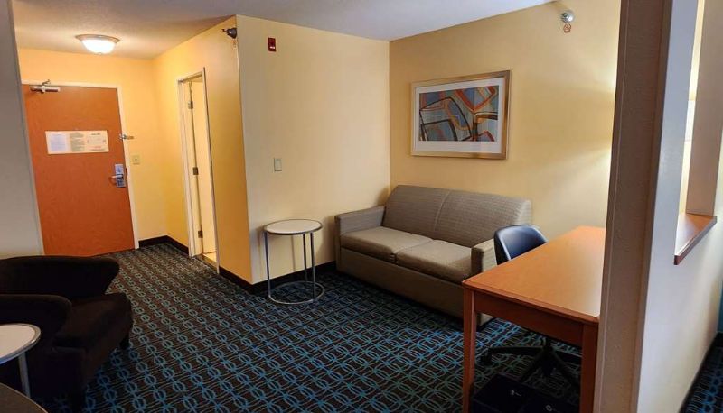 Zimmer - AmericInn by Wyndham St. Cloud MN Shopping Area