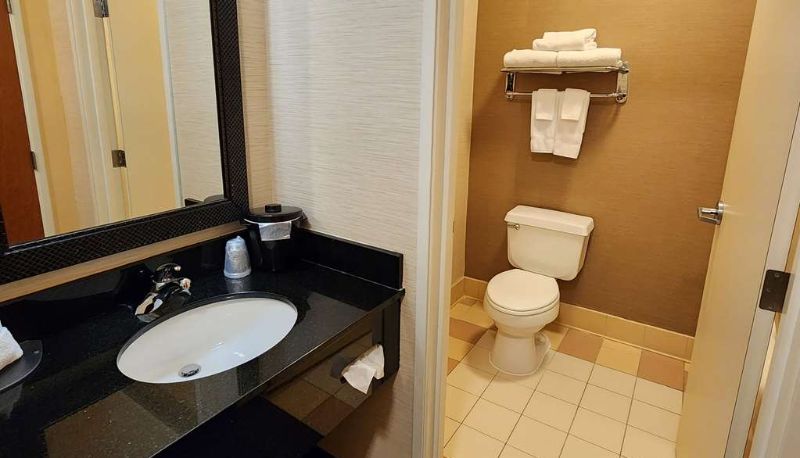 Zimmer - AmericInn by Wyndham St. Cloud MN Shopping Area