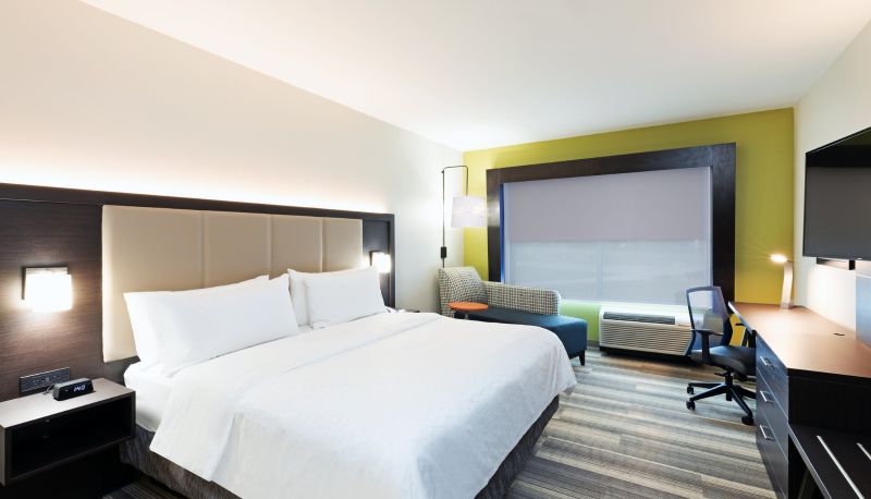 Zimmer - Holiday Inn Express & Suites PURCELL by IHG