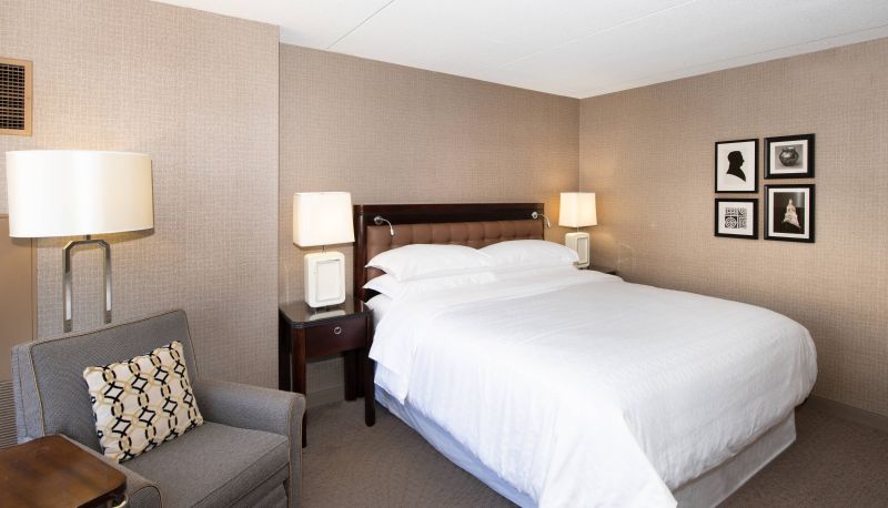 Camera - Sheraton Hartford South Hotel