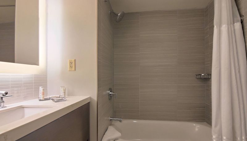 Zimmer - Franklin Marriott Cool Springs