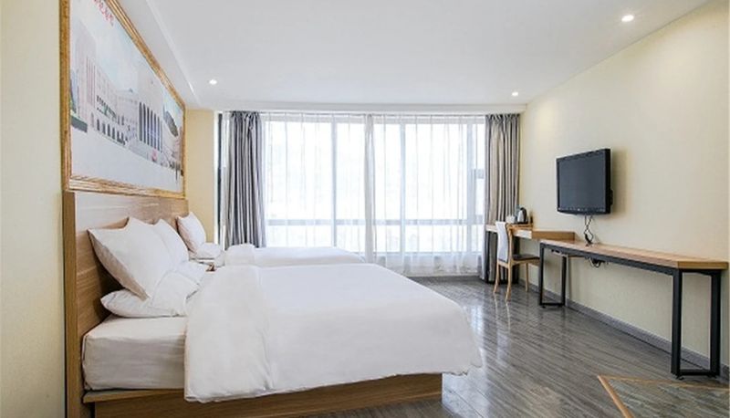 Info - Xing Cheng Yan'an revolutionary memorial Hotel