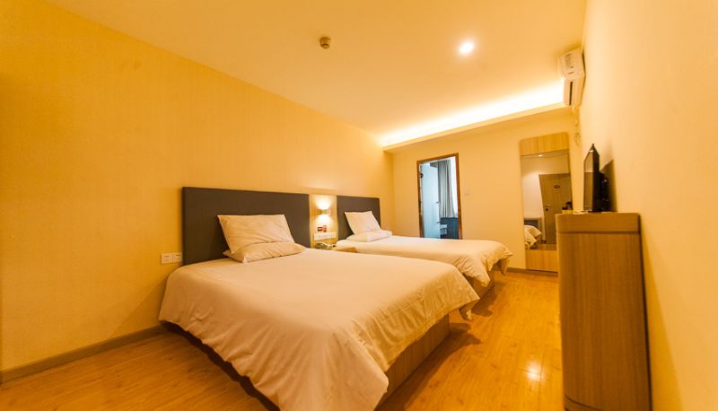 Camera - Yilai Wuhan Shouyi Road Subway Station Hotel