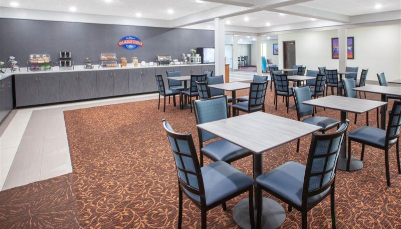 Widok wnętrza - Baymont by Wyndham Grand Rapids Near Downtown
