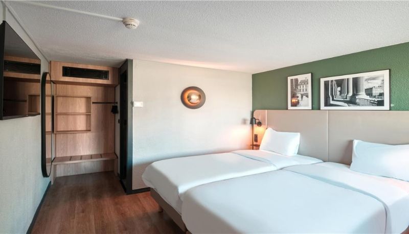 Chambre - Campanile NATURE - Dreux
