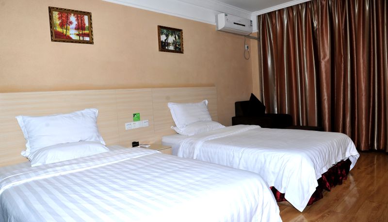 Kamer - Haiyou Chongqing Hechuan Automobile Passenger Transport Center Hotel