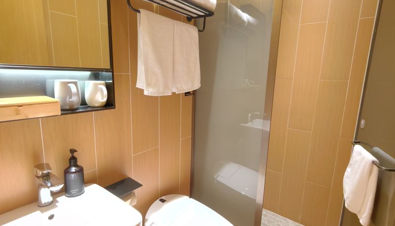 Zimmer - All season Shanghai Jiangsu Road Subway Station Hotel