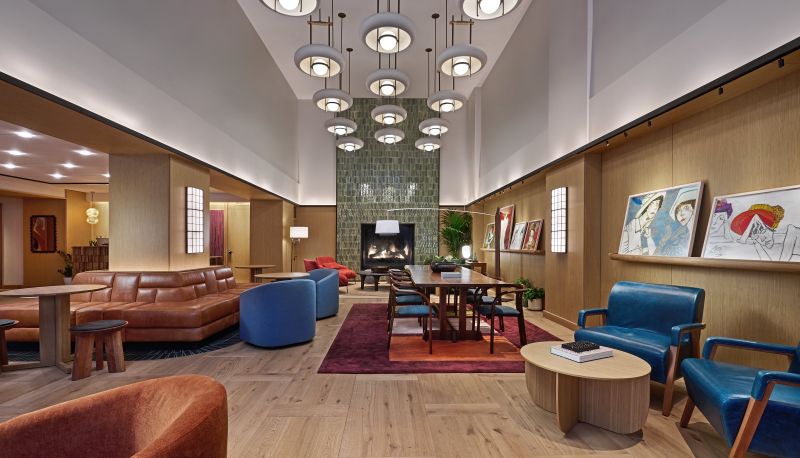Hall - L7 CHICAGO BY LOTTE