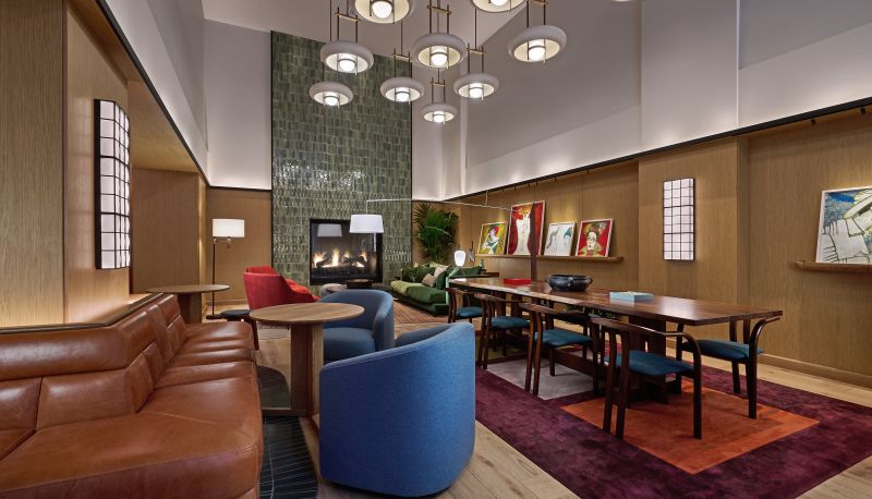 Hall - L7 CHICAGO BY LOTTE
