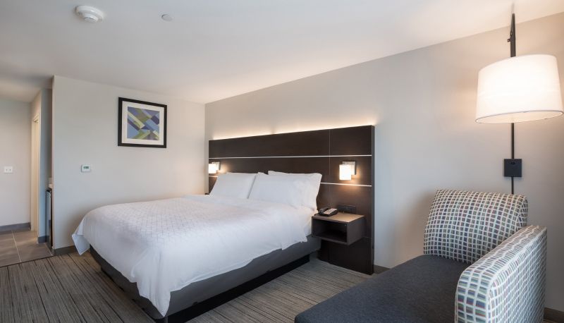 Habitación - Holiday Inn Express & Suites CHICAGO - HOFFMAN ESTATES by IHG