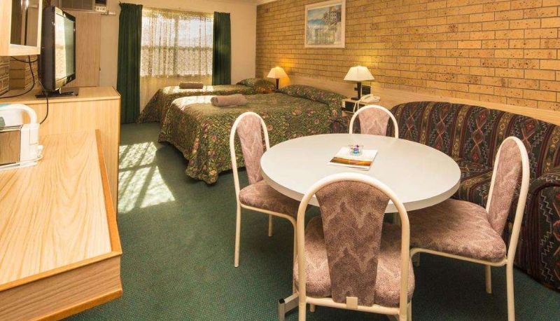 Zimmer - SETTLERS MOTOR INN - TENTERFIELD