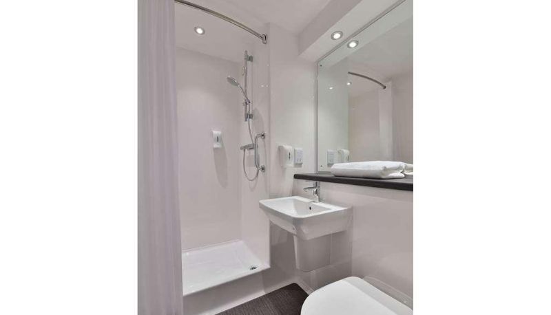 Chambre standard (double) - TRAVELODGE GOSPORT