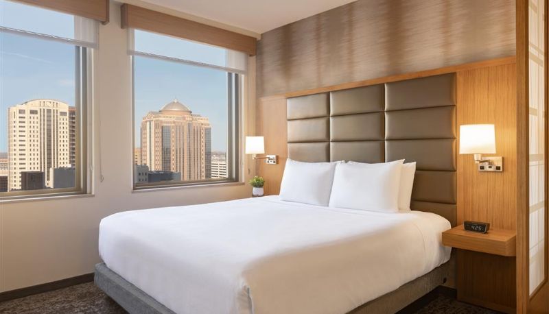 Room - Hyatt Place Houston Downtown