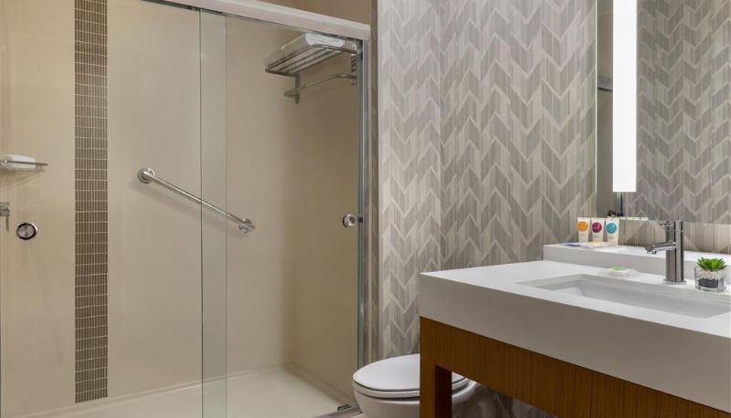 Room - Hyatt Place Houston Downtown