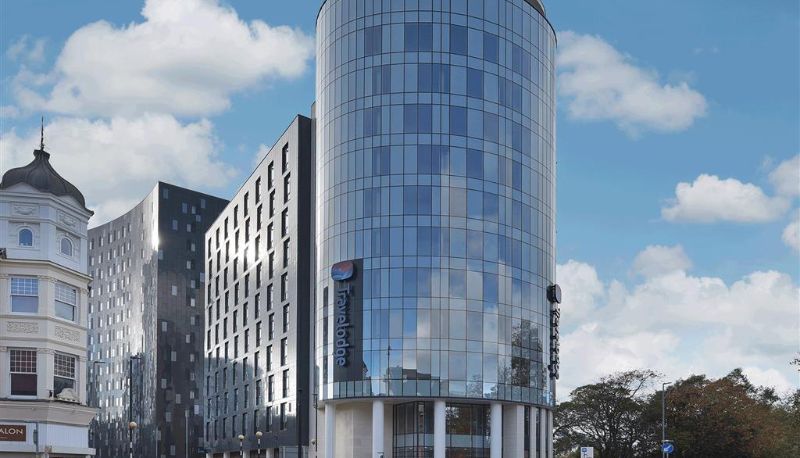 Buitenaanzicht - TRAVELODGE PLUS PORTSMOUTH CITY CENTRE