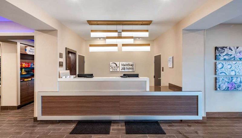 Lobby - MainStay Suites Spokane Airport
