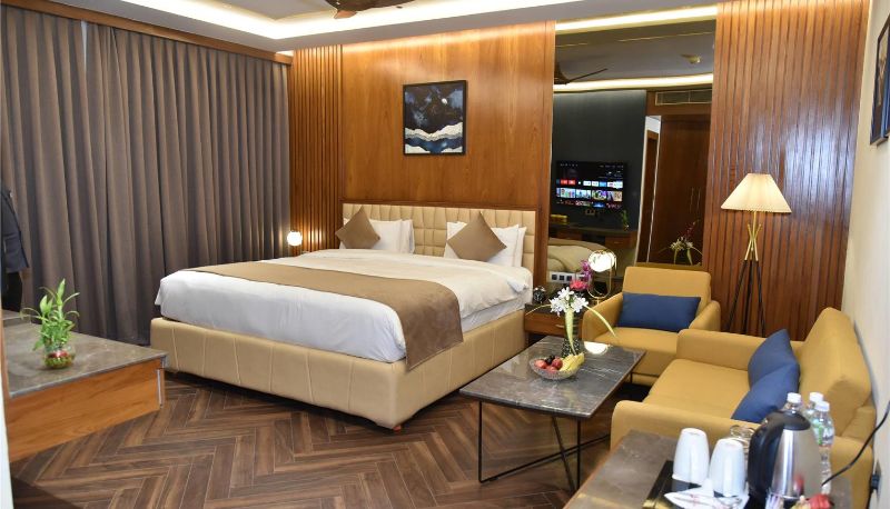 Camera - Ramada Encore by Wyndham Statue of Unity