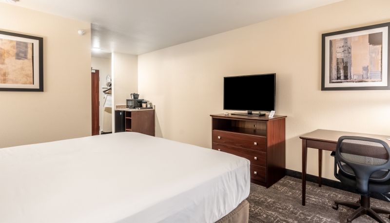 Room - Cobblestone Inn & Suites - Kermit