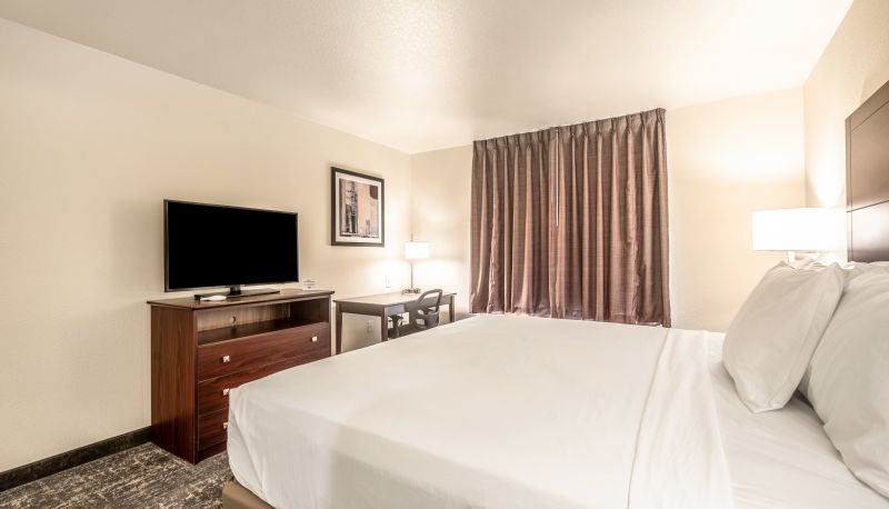 Room - Cobblestone Inn & Suites - Kermit