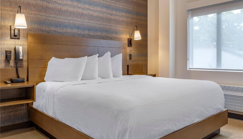 Suite - The Cranberry an Ascend Collection Hotel