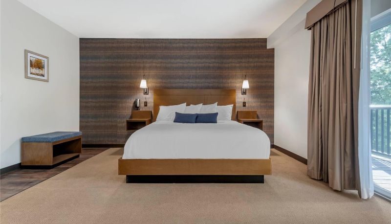 Suite - The Cranberry an Ascend Collection Hotel