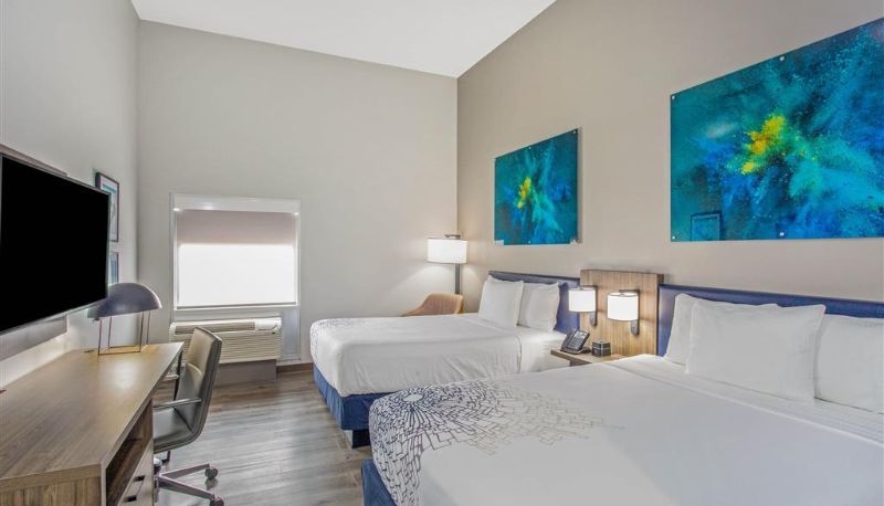 Room - La Quinta Inn & Suites by Wyndham Miramar Beach-Destin